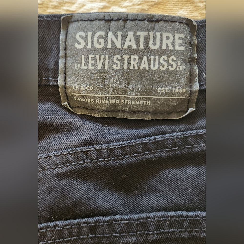 Levi's signature Men's Black Jeans skinny S26 GUC